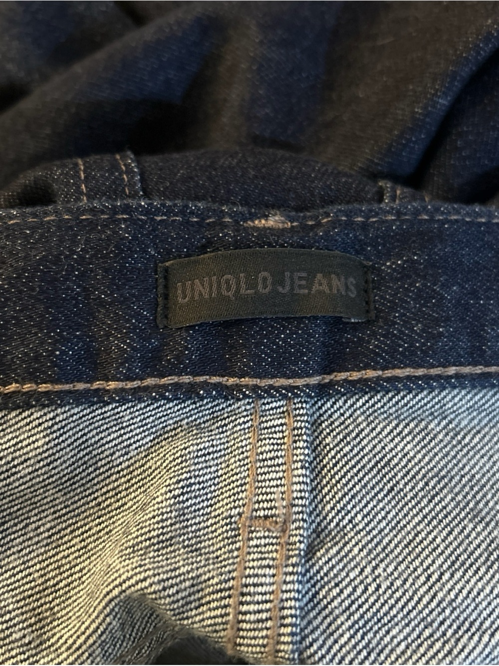 Uniqlo Women’s High Rise Wide Leg Straight Jeans Size 28 NWT - Picture 8 of 9